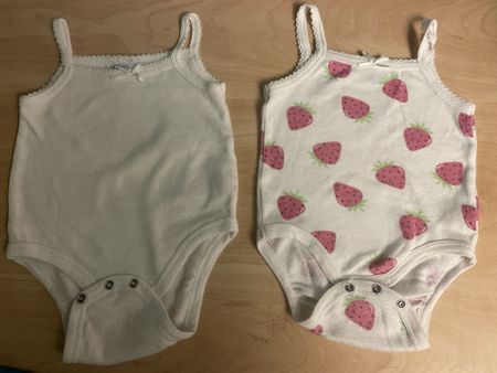 2 Ergee Baby Bodys Gr 74 Sommer Erdbeer-Muster