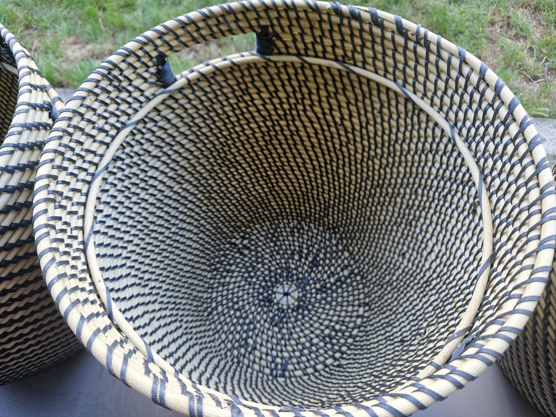 Ikea Pots de fleurs: Übertopf drinnen/draussen mit passendem Innentopf – D'occasion à Rüschlikon par newbie11 2