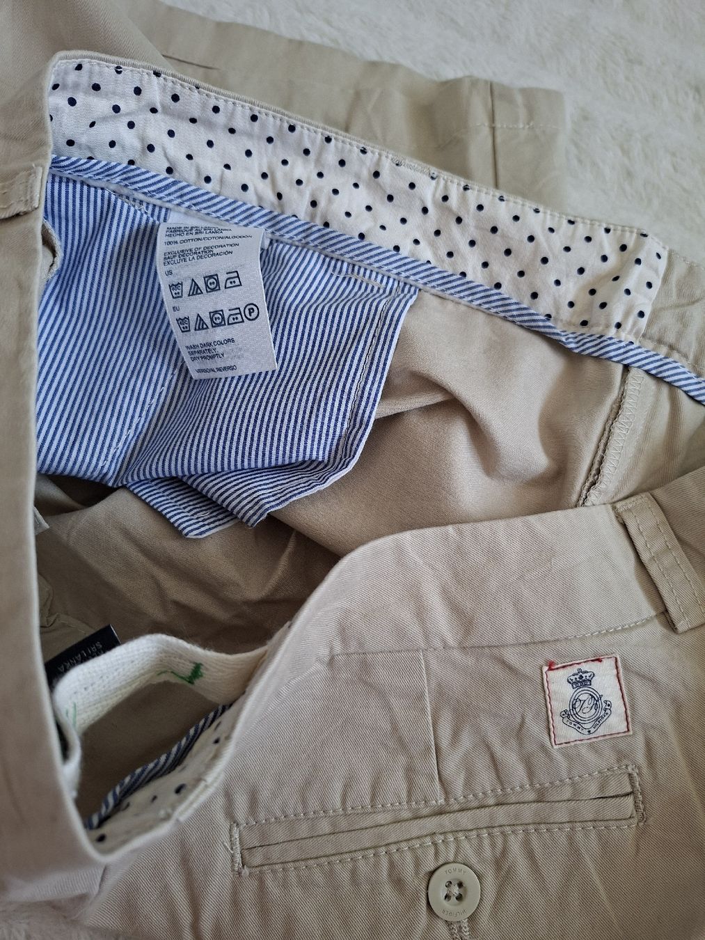 Tommy Hilfiger Pantaloni: Short Tommy Hilfiger beige taille 40/42  – Usato da Renens VD venduto da ser_j2fn 5