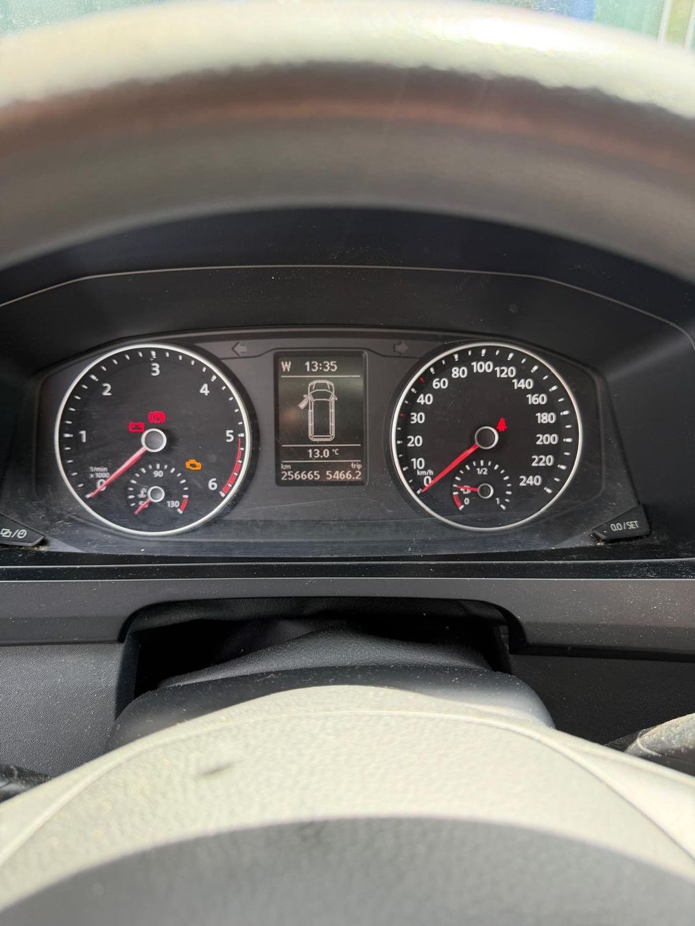 VW Nutzfahrzeuge: VW Transporter T6 4Motion, ab MFK und Service, mit Sortimo – Gebraucht aus Grindelwald von Kolb2 2