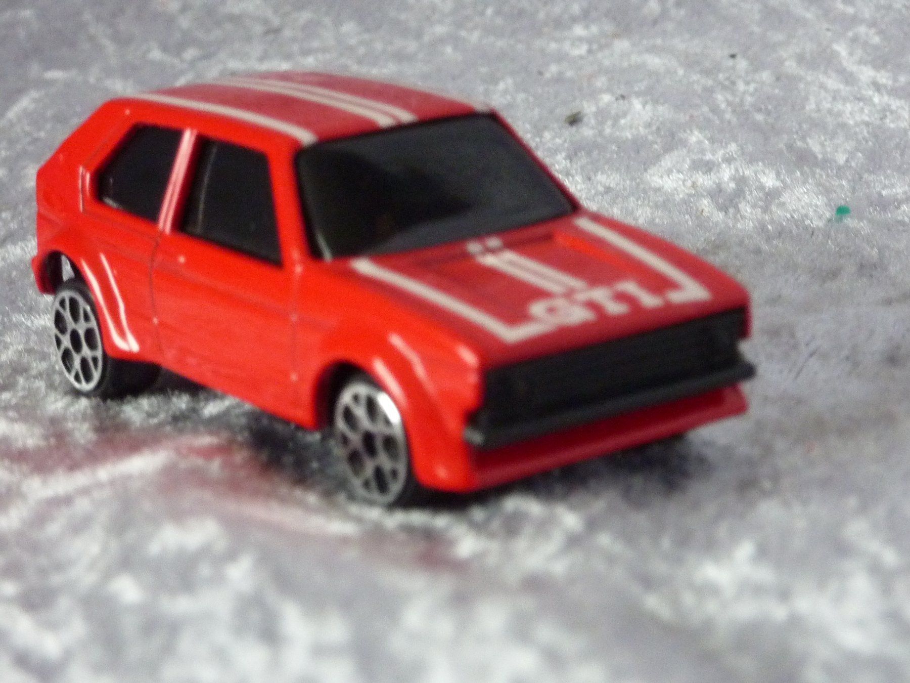 Volkswagen Modellini d'auto: VW Golf l GTI  1:64 – Usato da Dürrenäsch venduto da Cobra1ch 2
