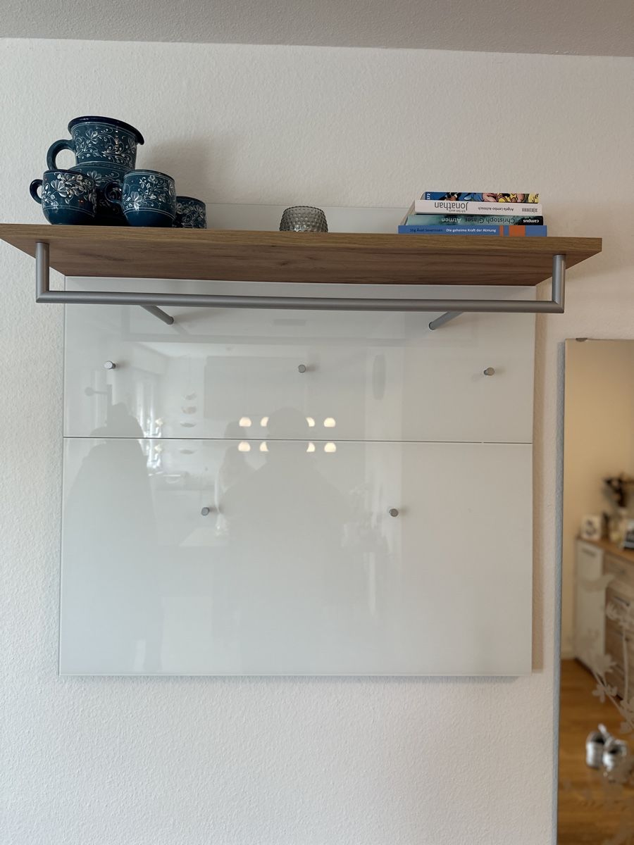 Pfister Guardaroba: Garderobe aus Eiche Artisan, Weiss – Nuovo (secondo la descrizione) da Regensdorf venduto da rez_7knz 2