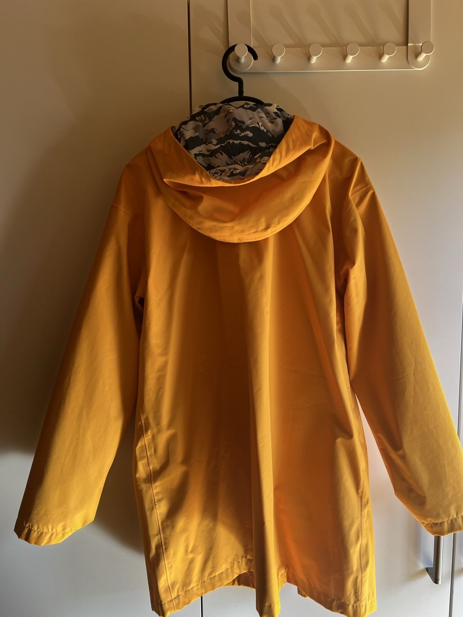 North Face Giacche: Parka jaune The North Face – Usato da Charmey (Gruyère) venduto da Rotor93 1