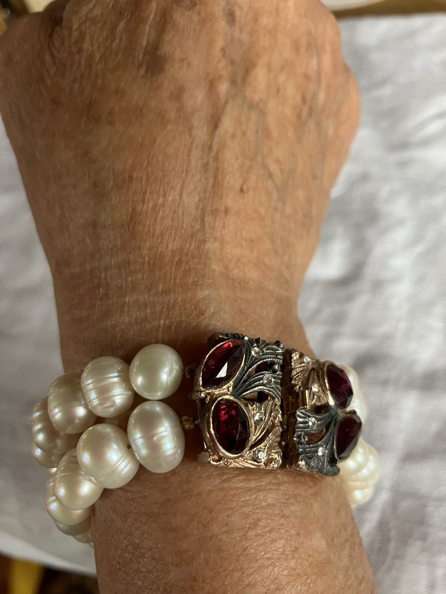 Bracciali & Braccialetti: Armband doppelreihig, echte Suesswasserperlen – Usato da Bassersdorf venduto da groovygremlin 2