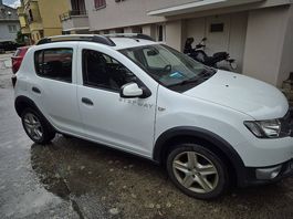 Dacia Sandero Stepway 2016  123'000 km