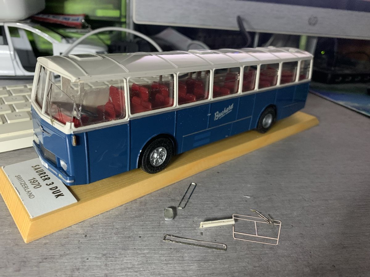 Modellbausätze & Standmodelle: Saurer 3DUK Bus – Defekt aus Lüsslingen von Polo998 1