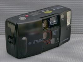 Olympus AF-1 TWIN analoge 35 mm Filmkamera * Weatherproof