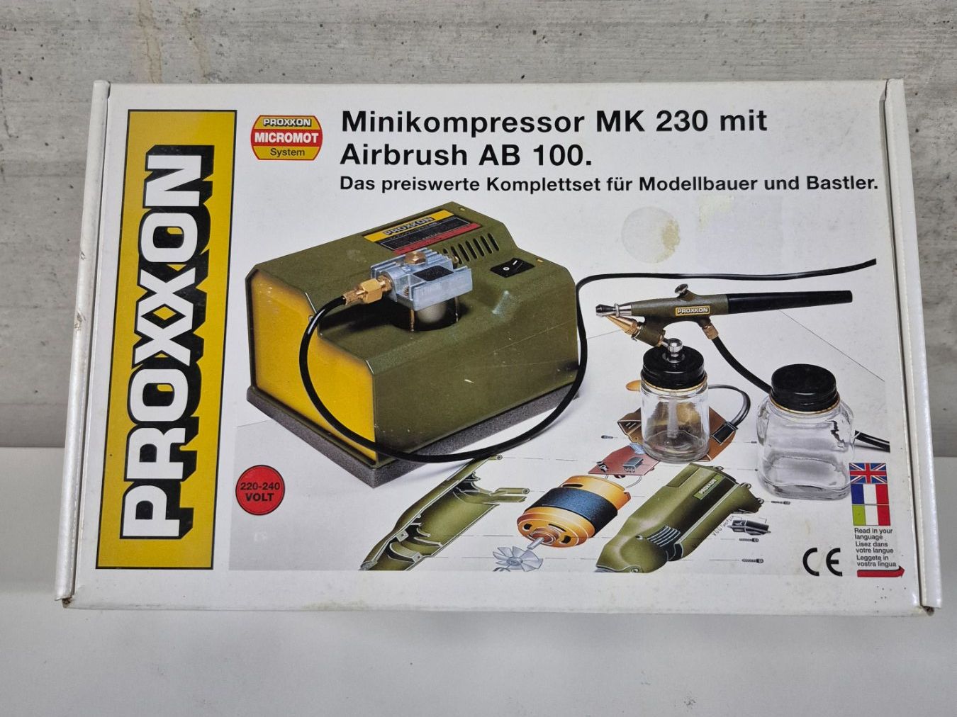 Proxxon Tutti gli attrezzi: Proxxon Kleinkompressor MK230, Airbrush – Usato da Hornussen venduto da Ibex1