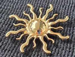 Broche soleil couleur or forme rayonnante Neuf 4,5 cm ☆☆☆