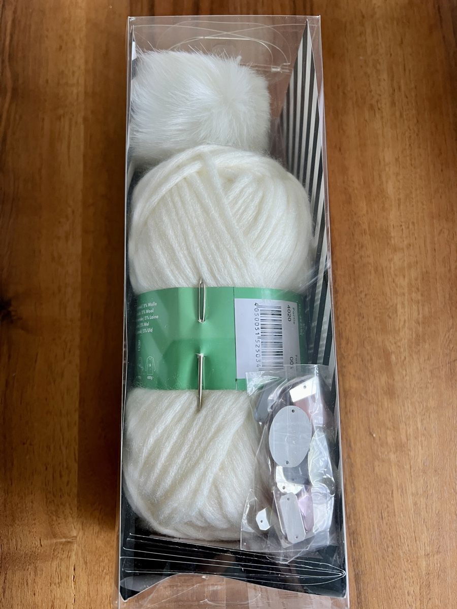 Kit bricolage: Häkel-Set Mütze / Kappe – Nuovo e nell'imballaggio originale da Ennetbürgen venduto da seventy01 1