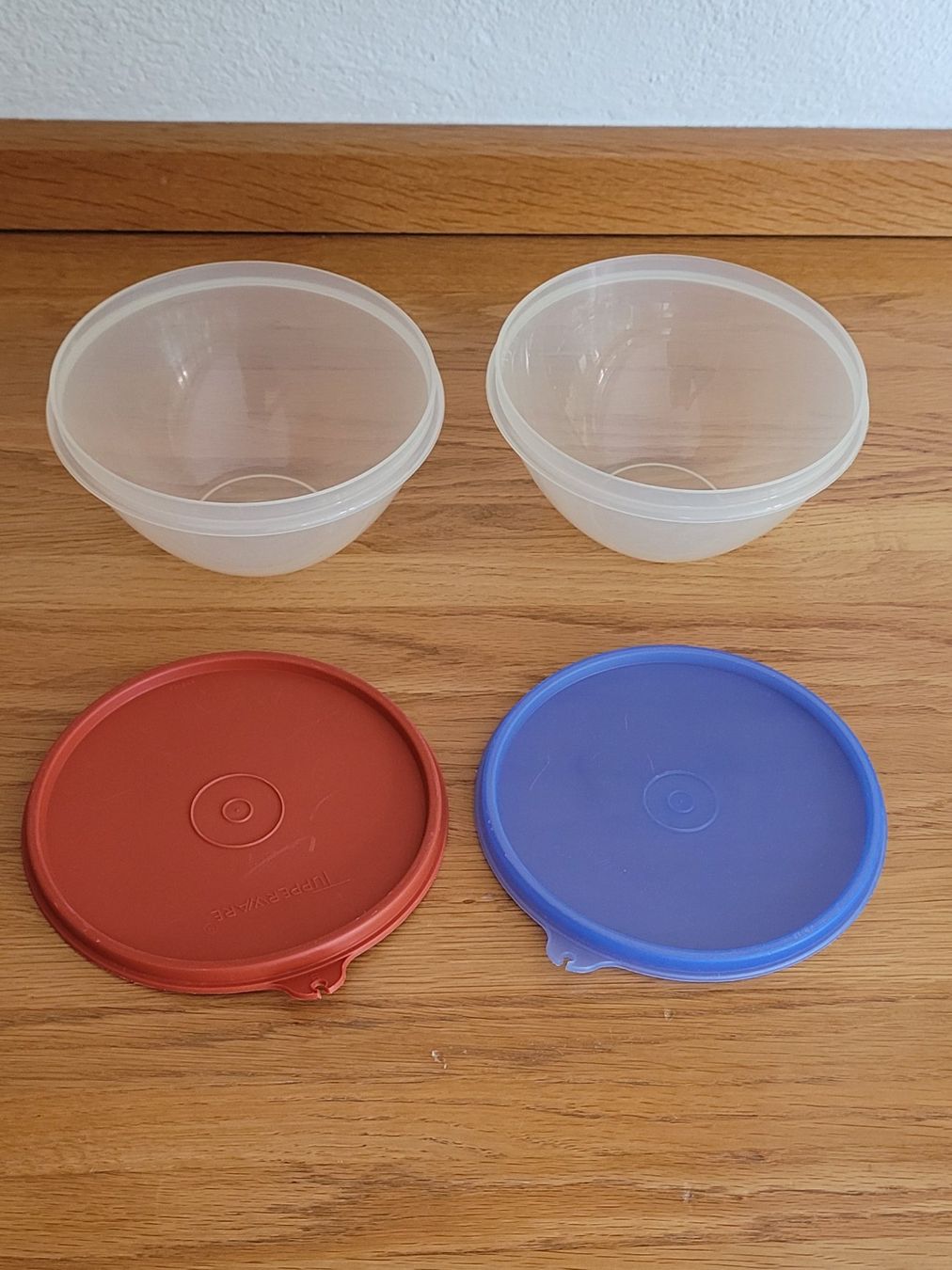 Tupperware Behälter & Ähnliches: Kleine Tupperware Schüsseln mit Deckel 2 Stk. – Gebraucht aus Wetzikon ZH von Zirben5 1