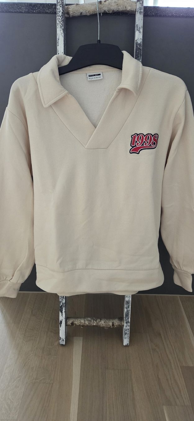 Pullover & Sweatshirts: Pullover Noisy May – Gebraucht aus Lichtensteig von Elshot79