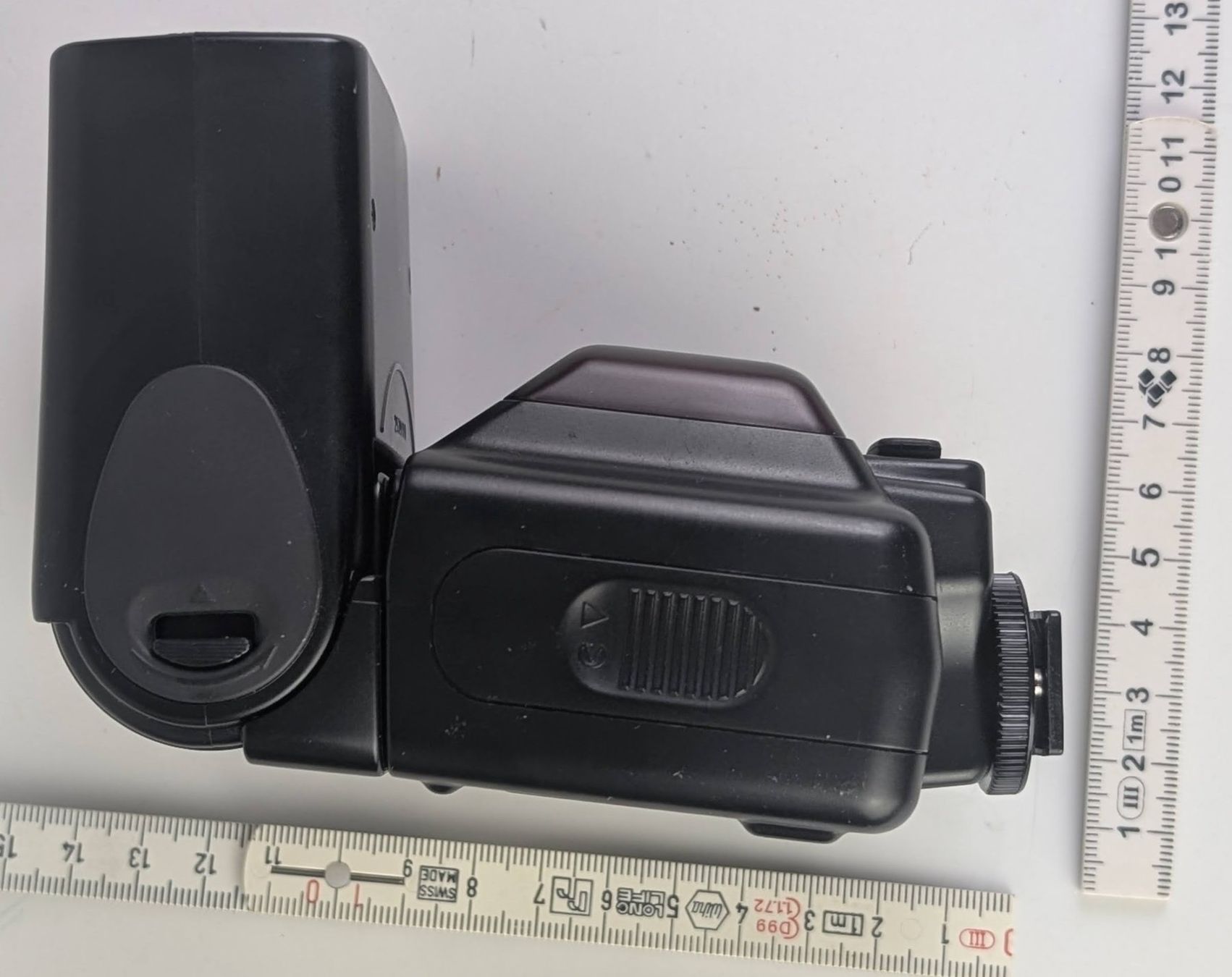 Nikon Flash: Nikon Speedlight SB-24 Blitzgerät - Top Zustand! – Usato da Zürich venduto da axolottchen 2