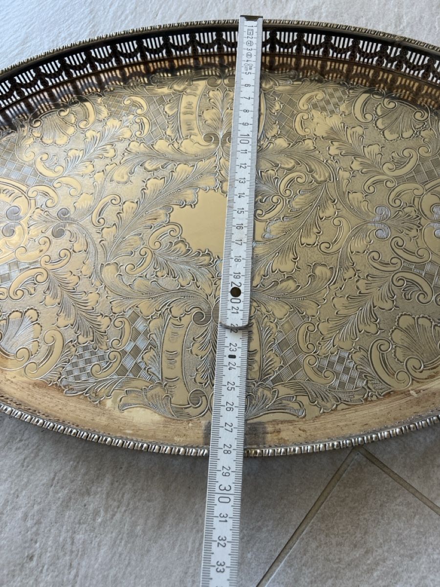 Piatti di portata: Antikes Servierteller "Alpha Plate" England, silver plated – Usato da Bolligen venduto da Solina12 6