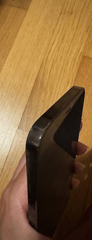 Telefoni cellulari / Smartphones: Iphone 12 Pro 64 GB Graphite – Usato da Kriens venduto da soraya.m 2