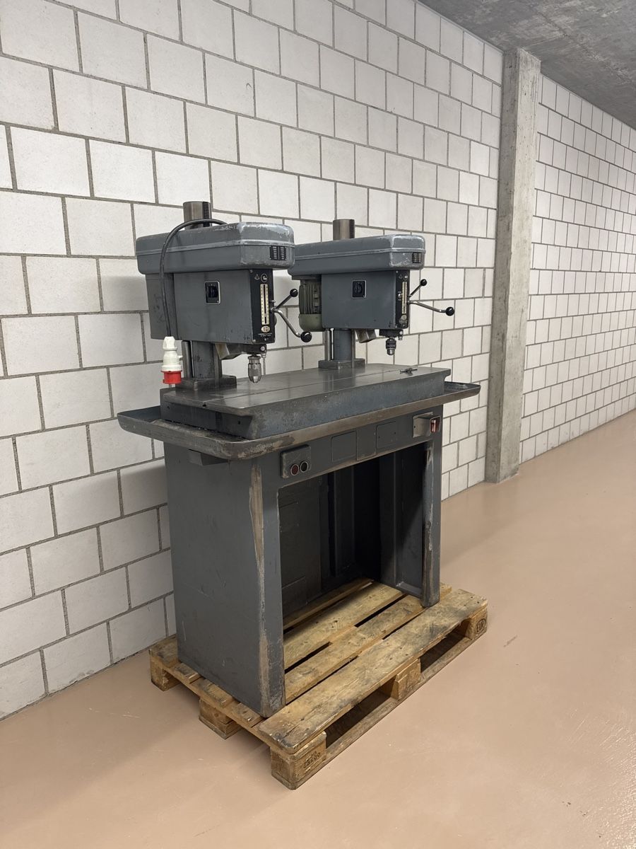 Aciera Tutte le macchine: Perceuse - Taraudeuse Aciera T10 – Usato da Aarberg venduto da SNMachines 1