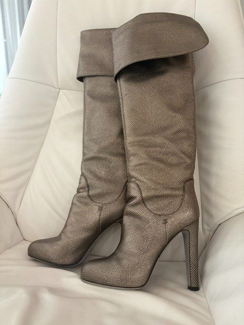 Sergio Rossi Scarpe da donna: Sehr elegante Sergio Rossi Overkneestiefel – Usato da Dübendorf venduto da Sunshine_20QX