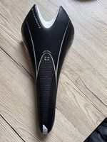 Rennsattel super leicht 150g 27cm lang & 13cm breit 