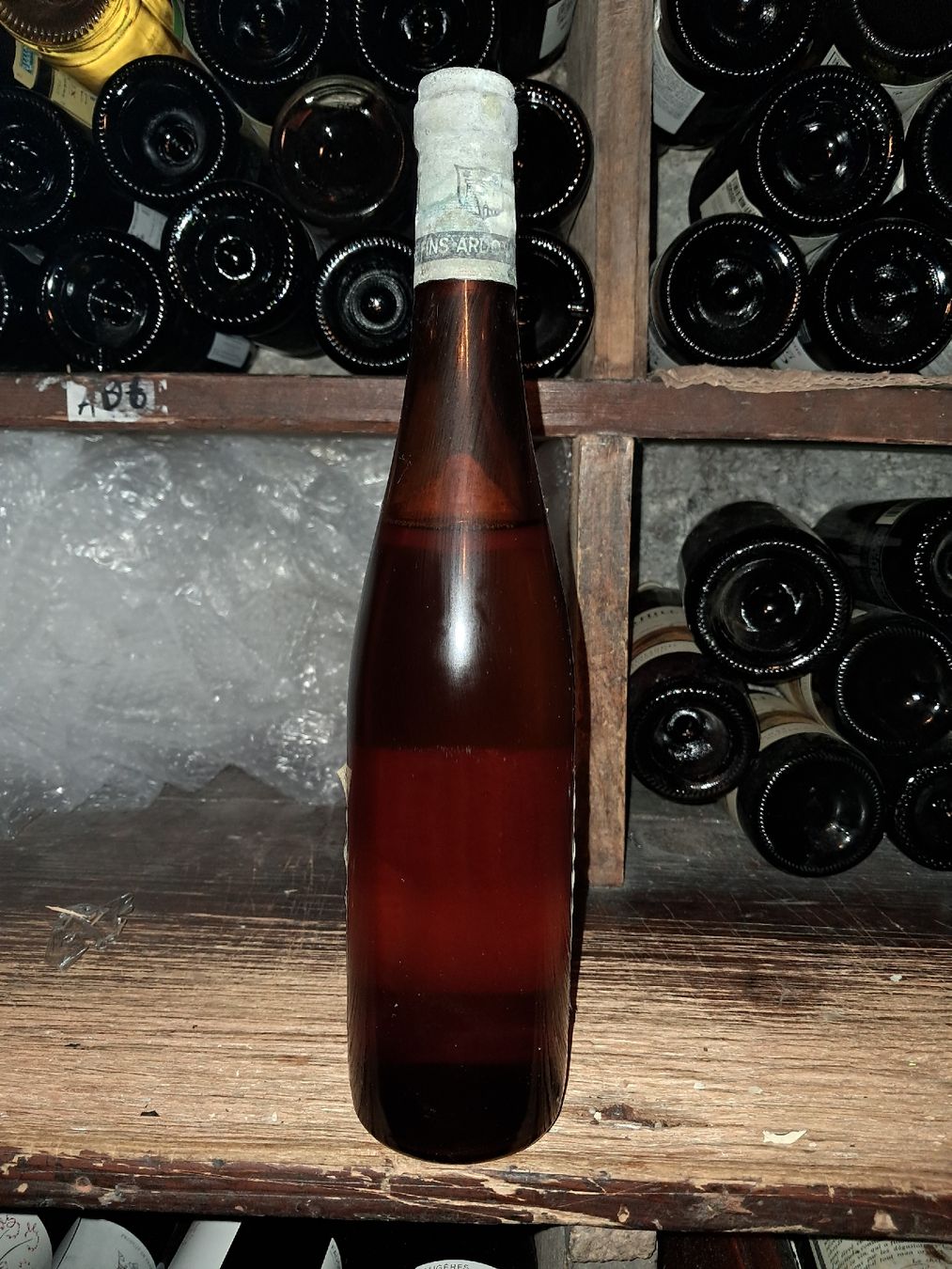 Vino: Ermitage de la commune d'Ardon 1973 – Nuovo e nell'imballaggio originale da Le locle venduto da juliensaran 2