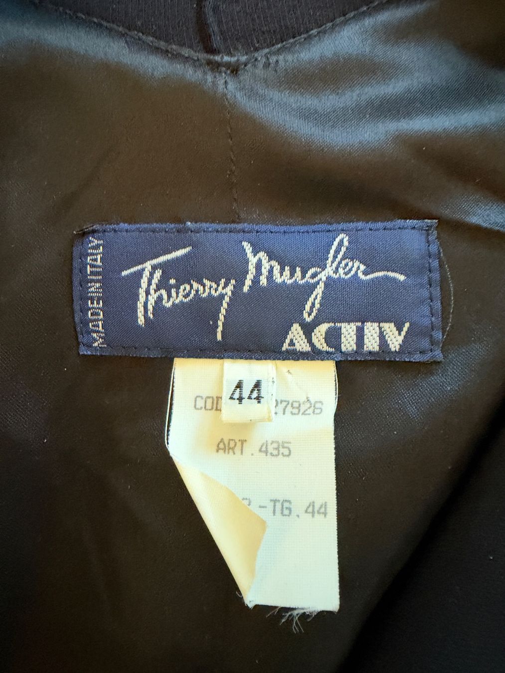 Mugler Jacken: Thierry Mugler Activ Blazer – Gebraucht aus Gebenstorf von Cindy_0781 1