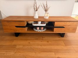 Sideboard / TV-Möbel aus Massivholz – Modern & Hochwertig