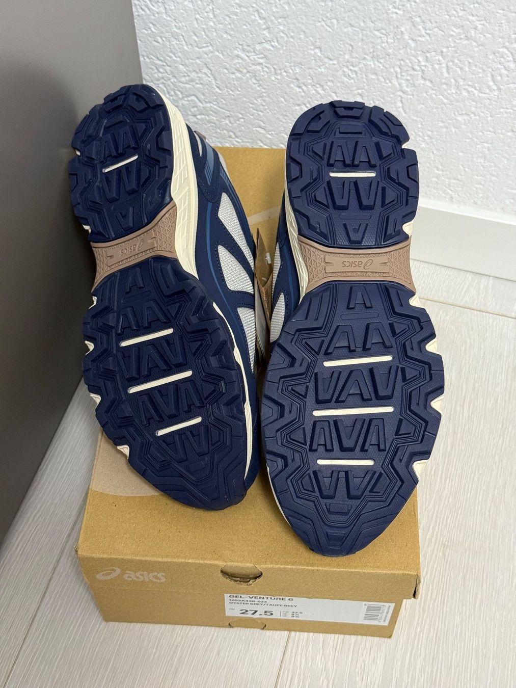 Asics Scarpe da uomo: Asics Gel Venture 6 EU 43.5 – Nuovo e nell'imballaggio originale da Lugano venduto da onlyshop95 4