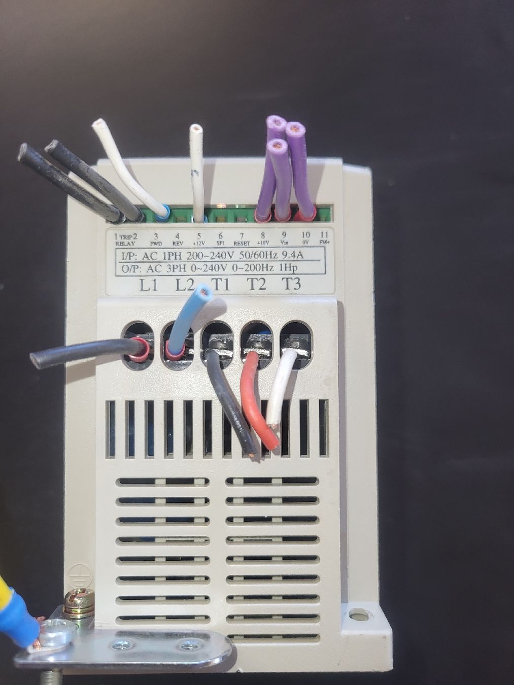 Elektronikbauteile: Frequenzumformer, 0.75kW, T-Verter – Gebraucht aus Alpnach Dorf von str_jdw2 1