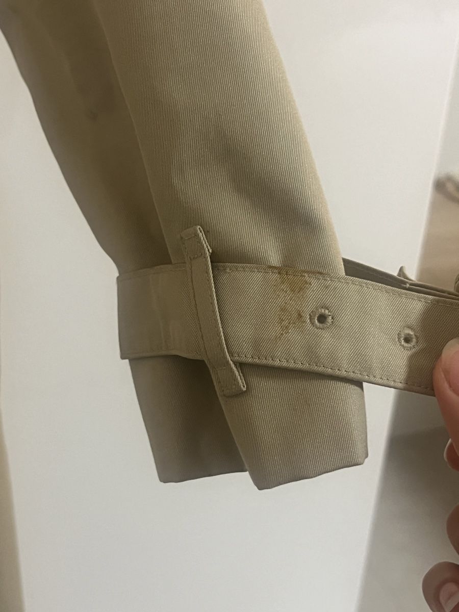 Cappotti: Burberry Trenchcoat – Usato da Grenchen venduto da cey_rg6z 3