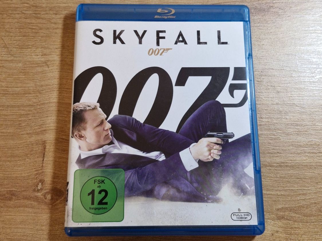 Tutti i DVDs: James Bond - Skyfall (2012) Bluray – Usato da Pfungen venduto da Whitie