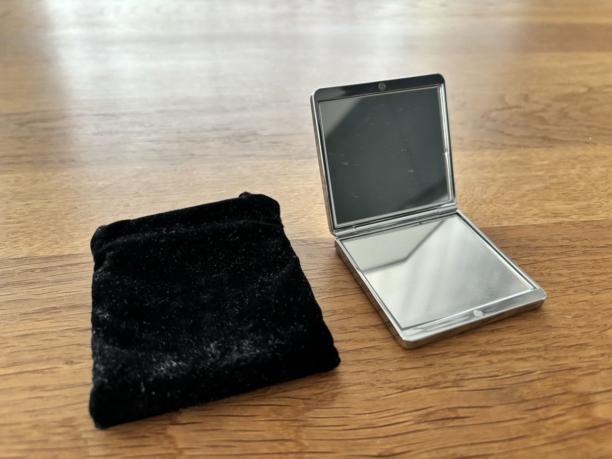 Miroirs: Taschenspiegel mit Strasssteinen – D'occasion à Muhen par Claudi1985 3