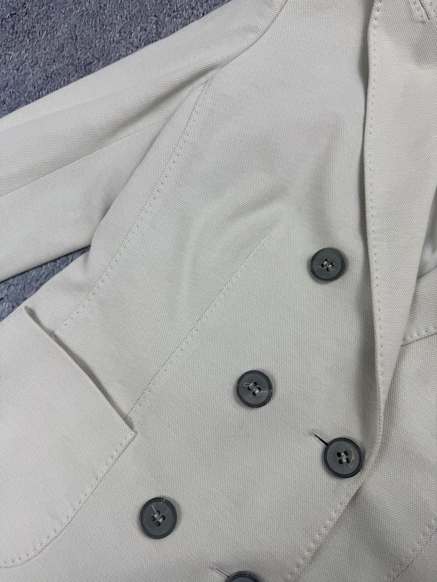 Windsor Costumes: Windsor Blazer Grösse 42 doppeltreihig beige  – D'occasion à Luzern par kim221080 1