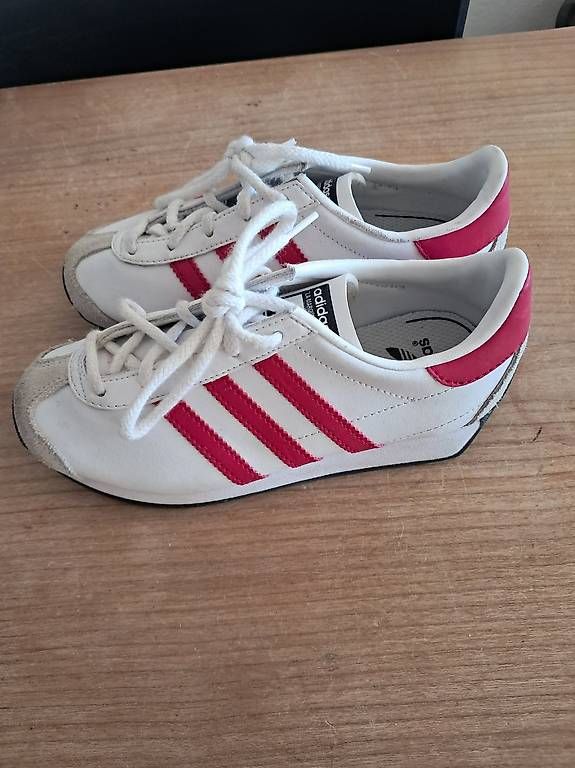 Adidas Scarpe per ragazze: Turnschuhe / Sneaker Adidas Gr. 30 – Usato da Ipsach venduto da ginko24 2