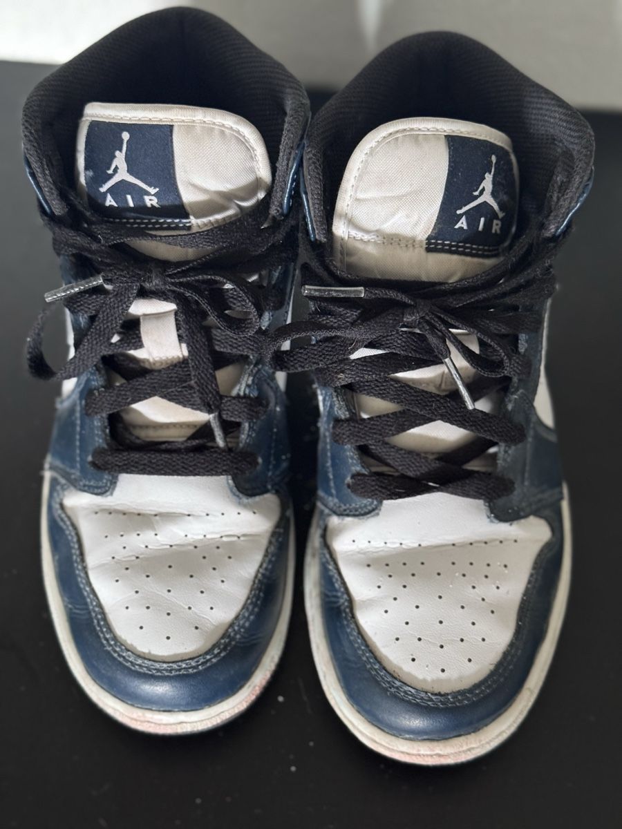 Jordan Scarpe da uomo: Jordan 1 Mid, Navy Blau/Weiss, Gr. 37.5 – Usato da Grüningen venduto da stellagolightly 4