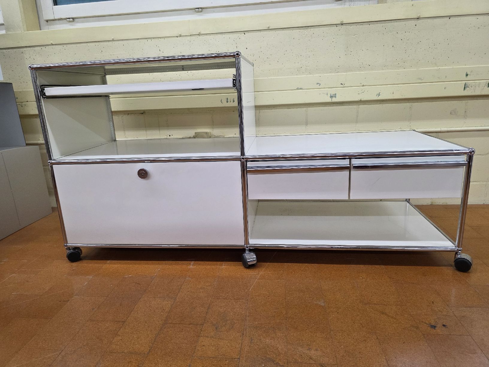USM Regale: Designer Regal USM Haller in weiss – Gebraucht aus Lichtensteig von UsedINStore 5