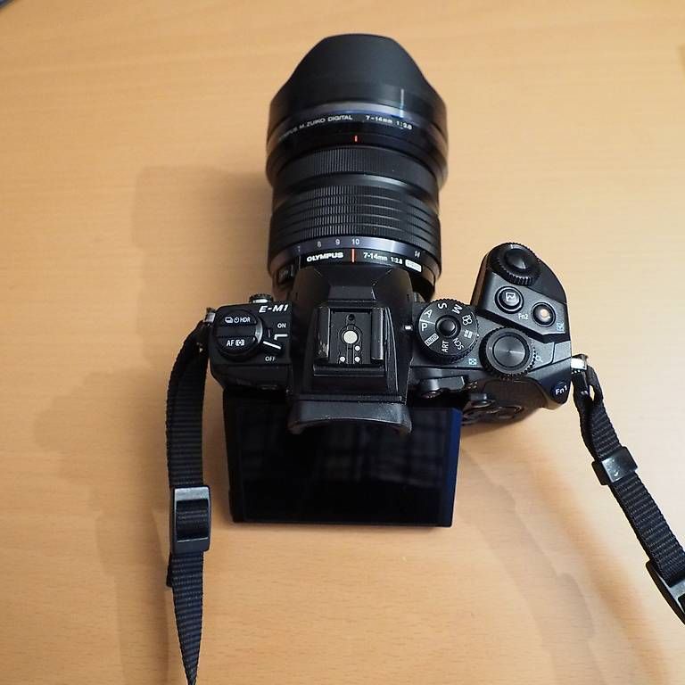 Fotocamera: Olympus OM-D E-M1 mit Objektiv 7-14 mm 1:2.8  – Usato da Brugg AG venduto da MarkusC01