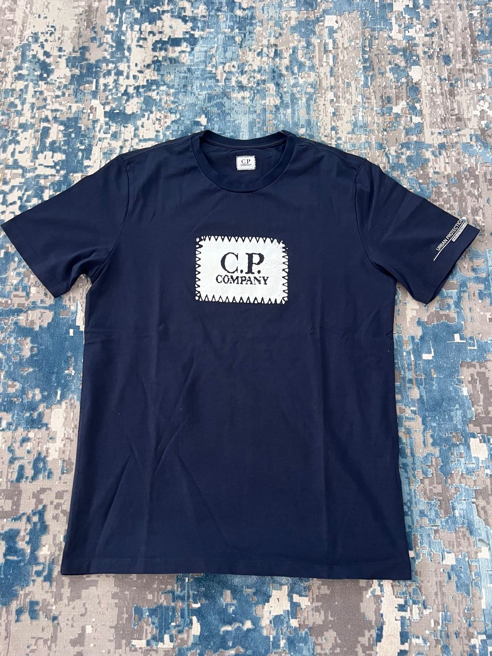 T-shirt: CP Company – Nuovo (secondo la descrizione) da Wattwil venduto da IBiDaFurDi