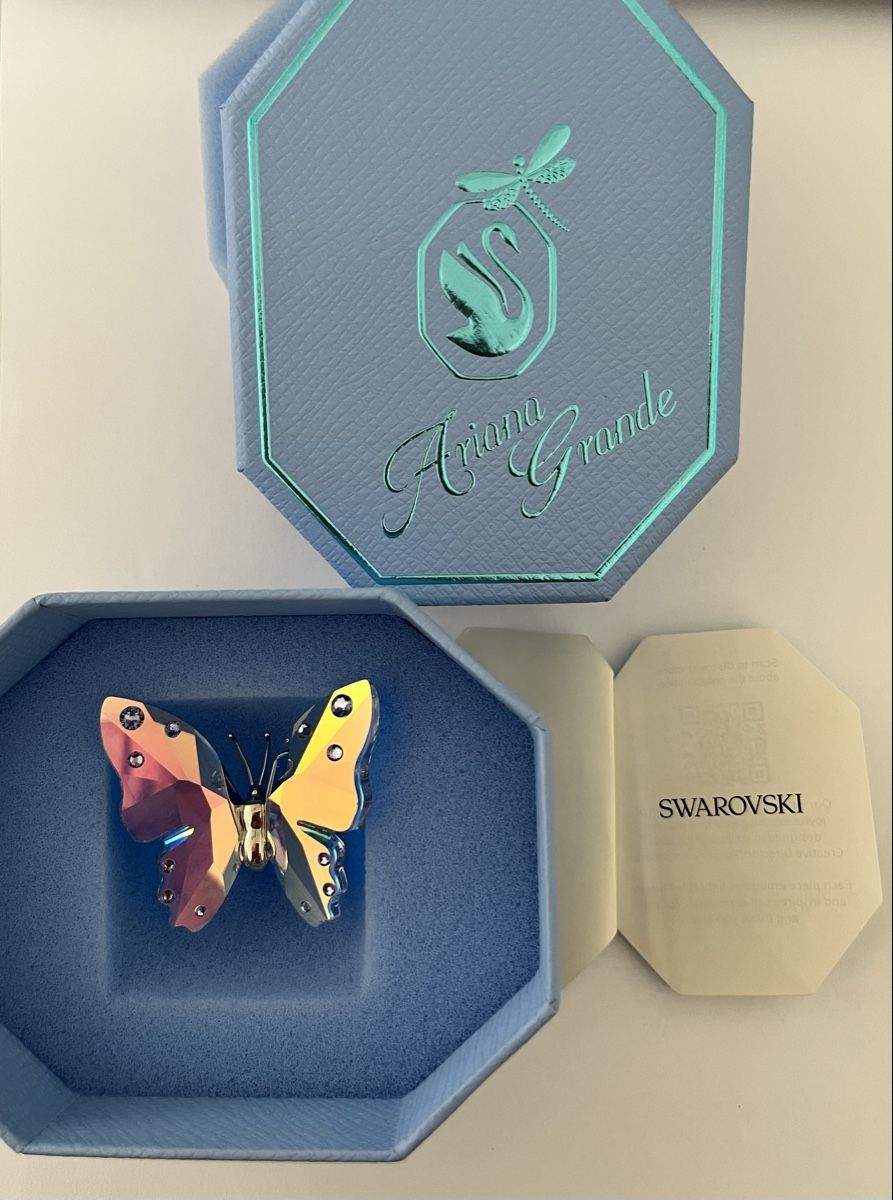 Swarovski Figurines: Swarovski Butterfly  – Neuf avec emballage d'origine à Zwillikon par Saltlakecity