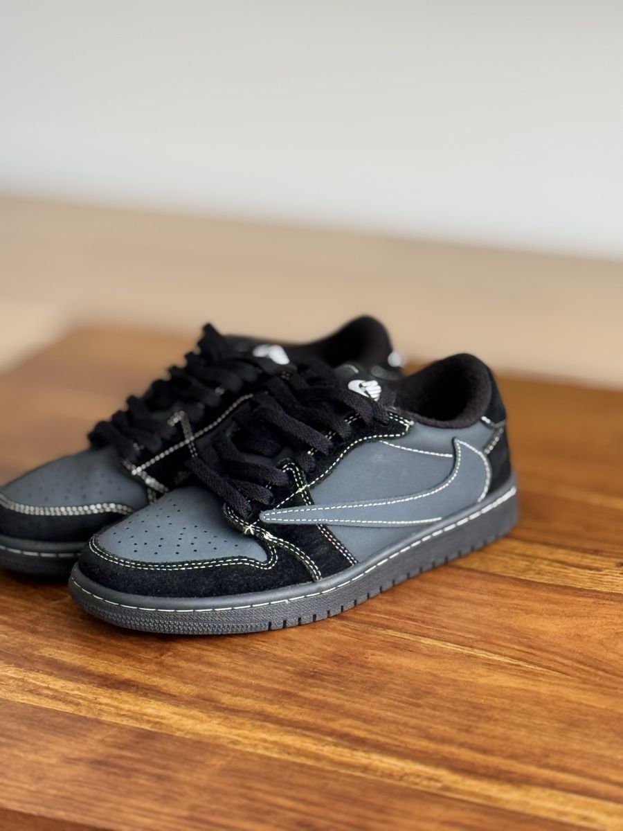 Jordan Scarpe da uomo: Nike Air Jordan 1 Low Travis Scott Phantom Gr.39 – Usato da Mumpf venduto da Stanman 2