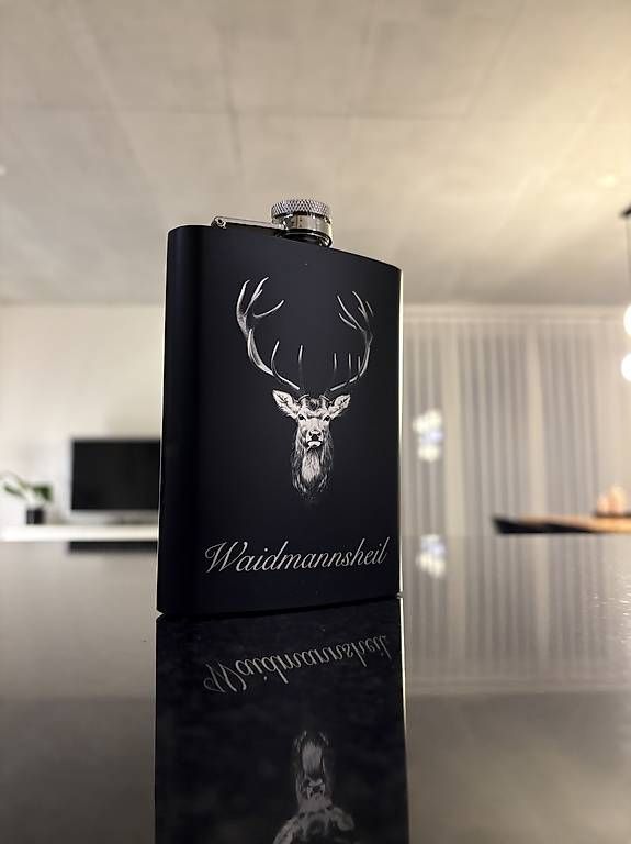 Altro: Rothirsch Flachmann Waidmannsheil – Usato da Rickenbach ZH venduto da Pumba_500 1