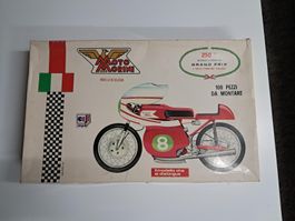 RARE KIT PROTAR 1/9 Moto Morini 250cc Monocylindre #102