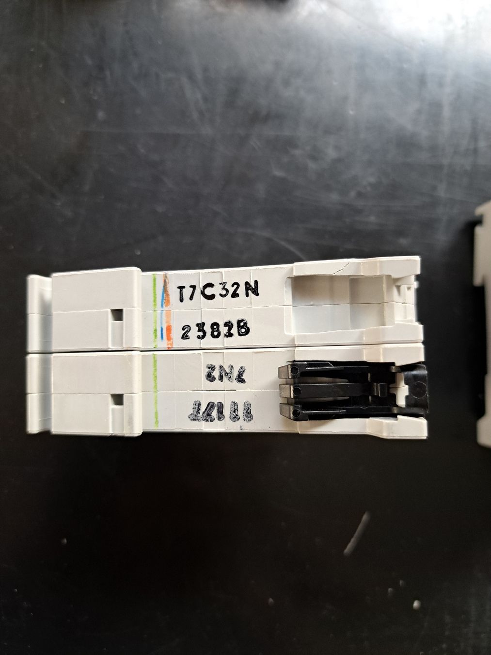 ABB Interruttori: 2 Sicherungsautomaten ABB c32 – Nuovo e nell'imballaggio originale da Tegerfelden venduto da Spick67 3
