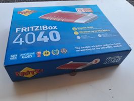 FRITZ!Box 4040 Router inkl. Fiber Media Converter, WiFi WLAN