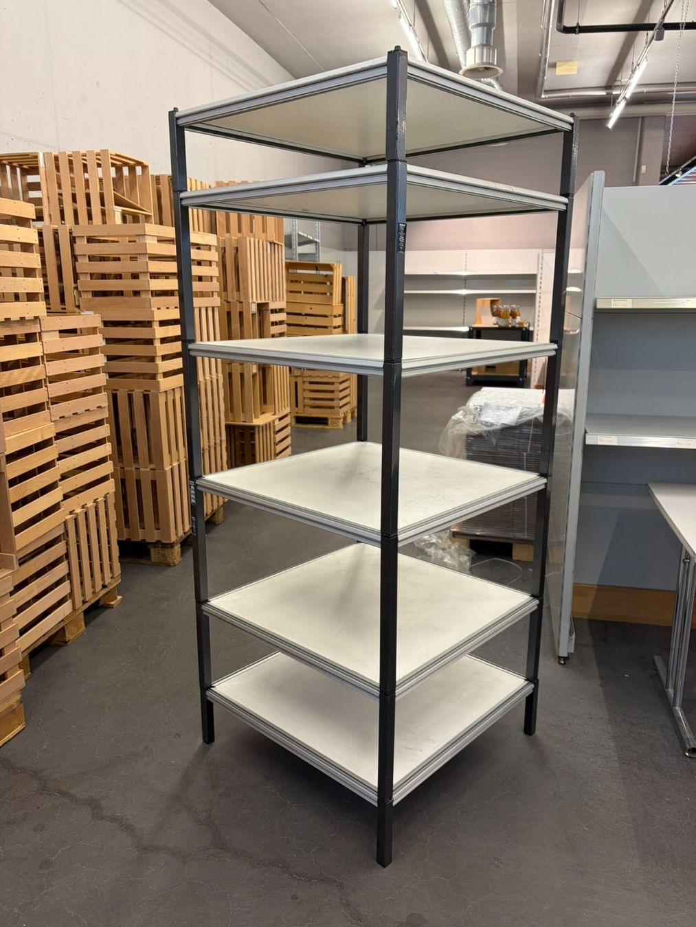 Scaffali: POS-Gestelle – Usato da Zug venduto da wawe_48
