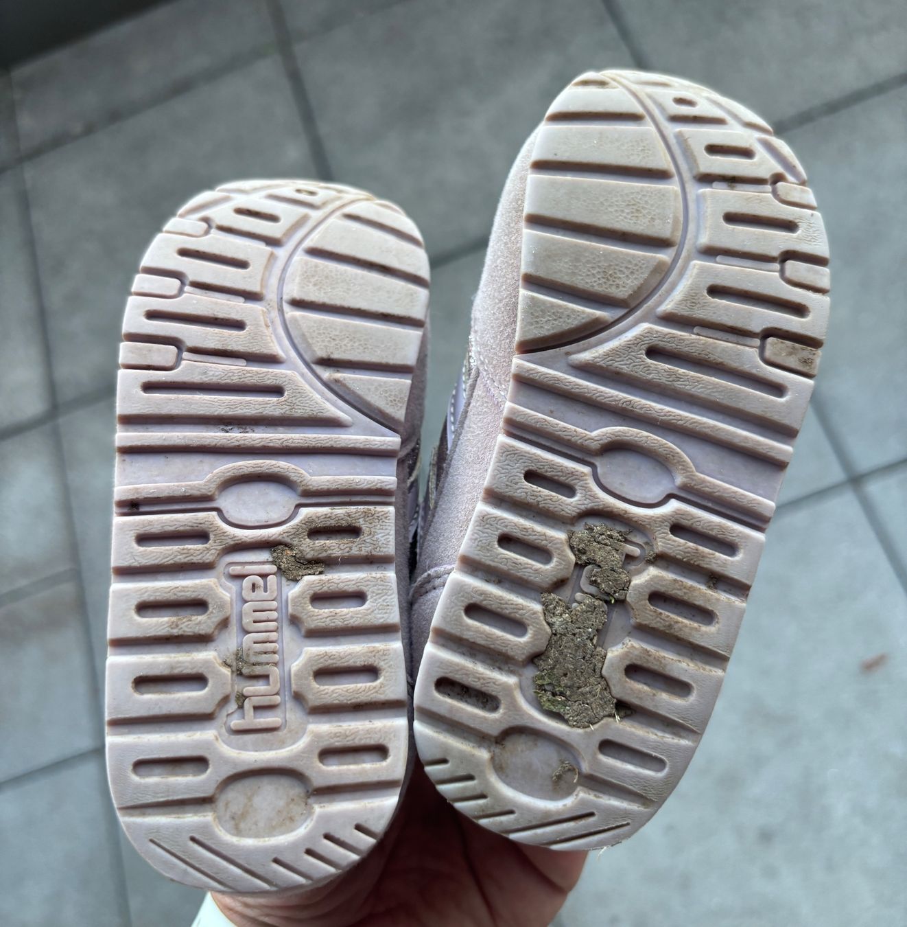 Hummel Schuhe für Mädchen: Hummel Glitzer-Sneakers, Gr. 24 – Gebraucht aus Brugg AG von tsannen 3