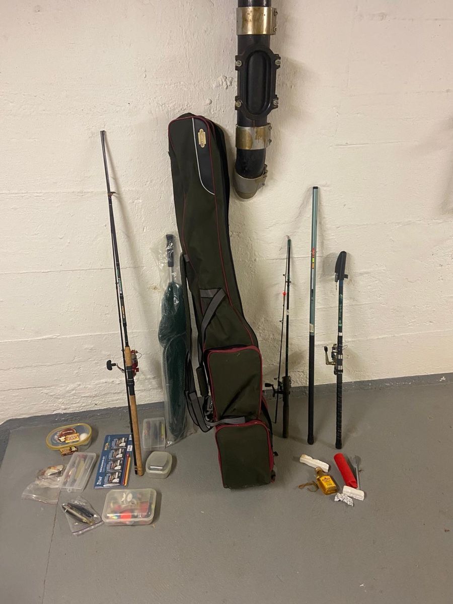 Canne da pesca: Fischerruten Set inkl. Zubehör – Usato da Arbon venduto da homebender