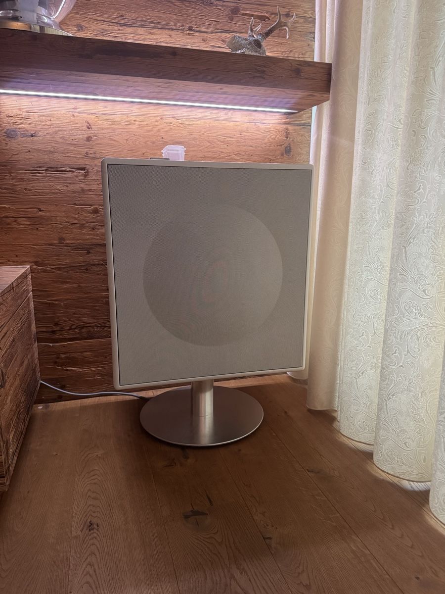 Lettore multimediale & Streamer: Geneva Sound System Model XL White -bluetooth adaptor defect – Usato da Fahrweid venduto da AlexandraG30 3
