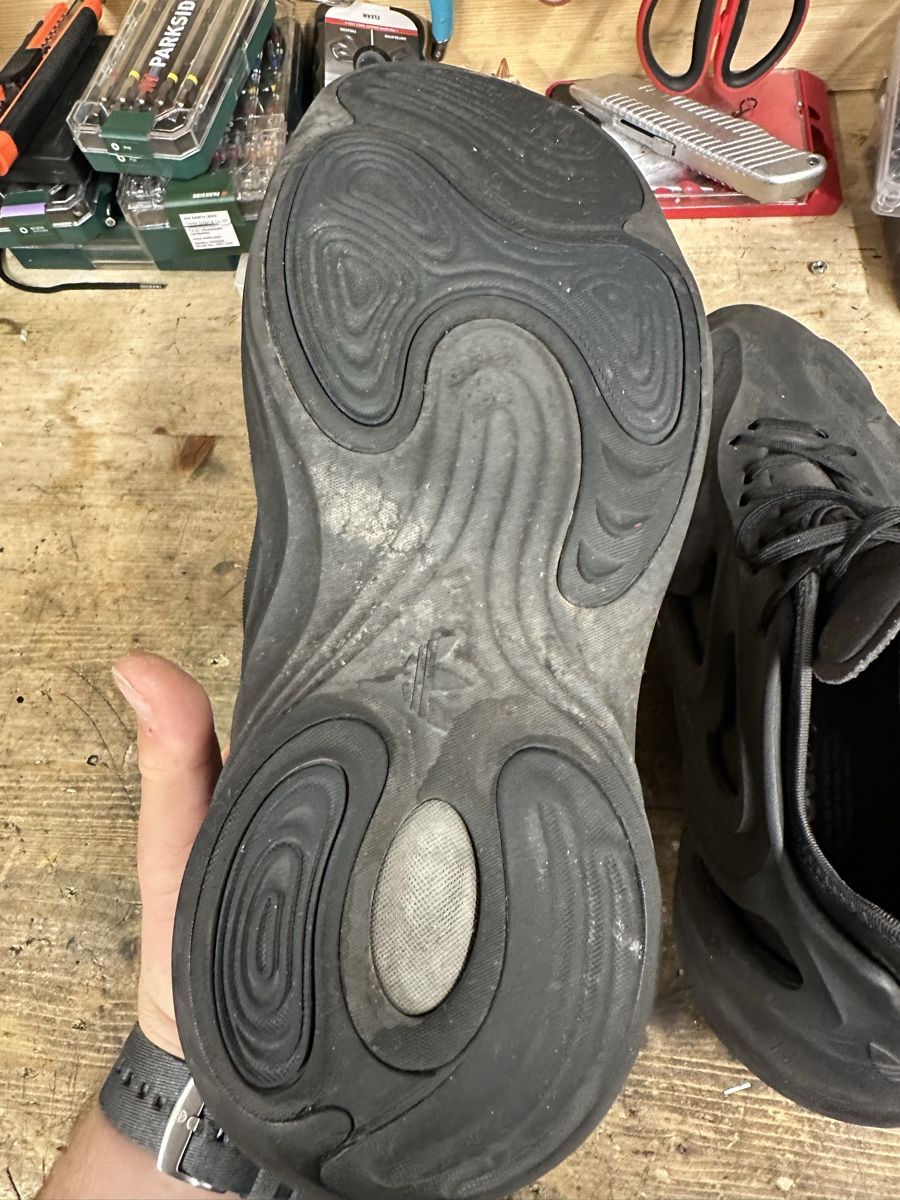 Adidas Herrenschuhe: Chaussures Adidas  – Gebraucht aus Muraz (Collombey) von adr_29mq 3