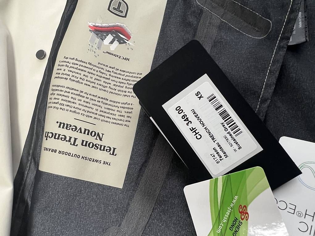 Cappotti: Trench imperméable  – Usato da Bulle venduto da Preteni 2
