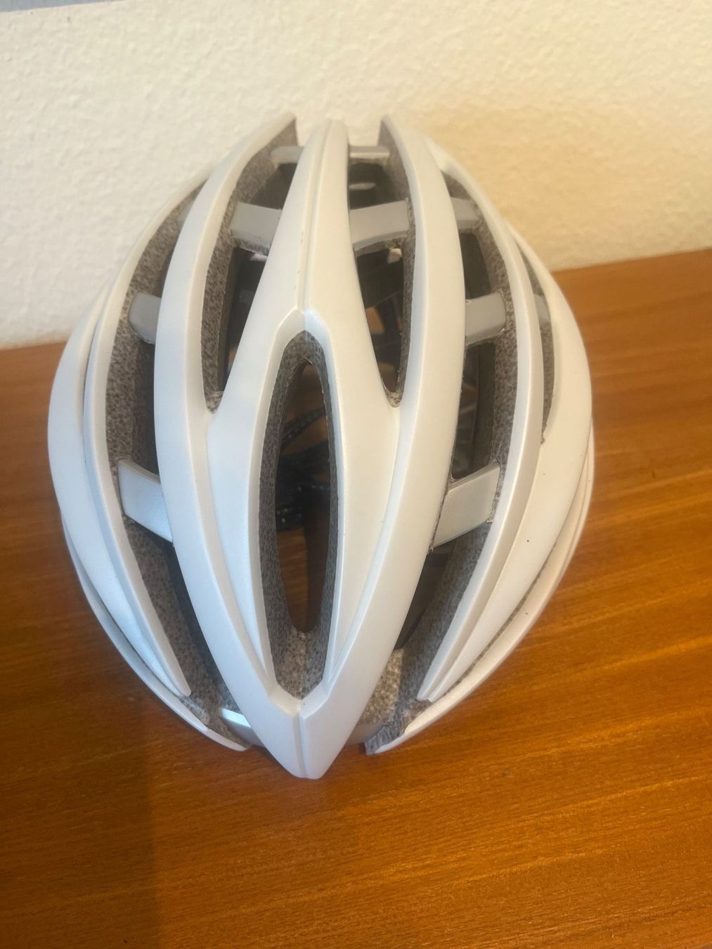 BBB Cycling Caschi: Vellohelm BBB Icarus – Nuovo e nell'imballaggio originale da Männedorf venduto da Smirnoff7 2
