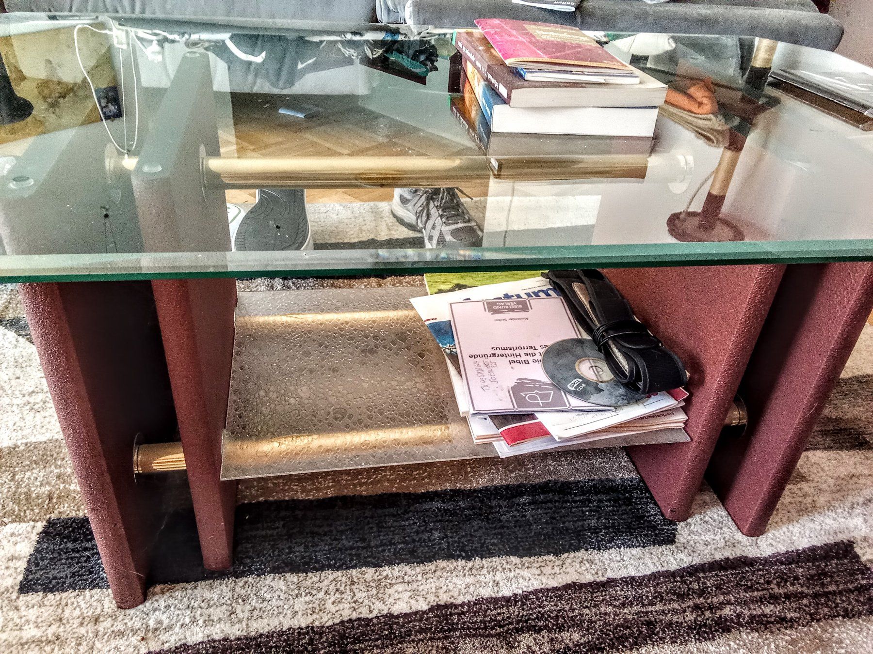Tables: Salontisch /Cluptisch – D'occasion à Reinach AG par boby62 2